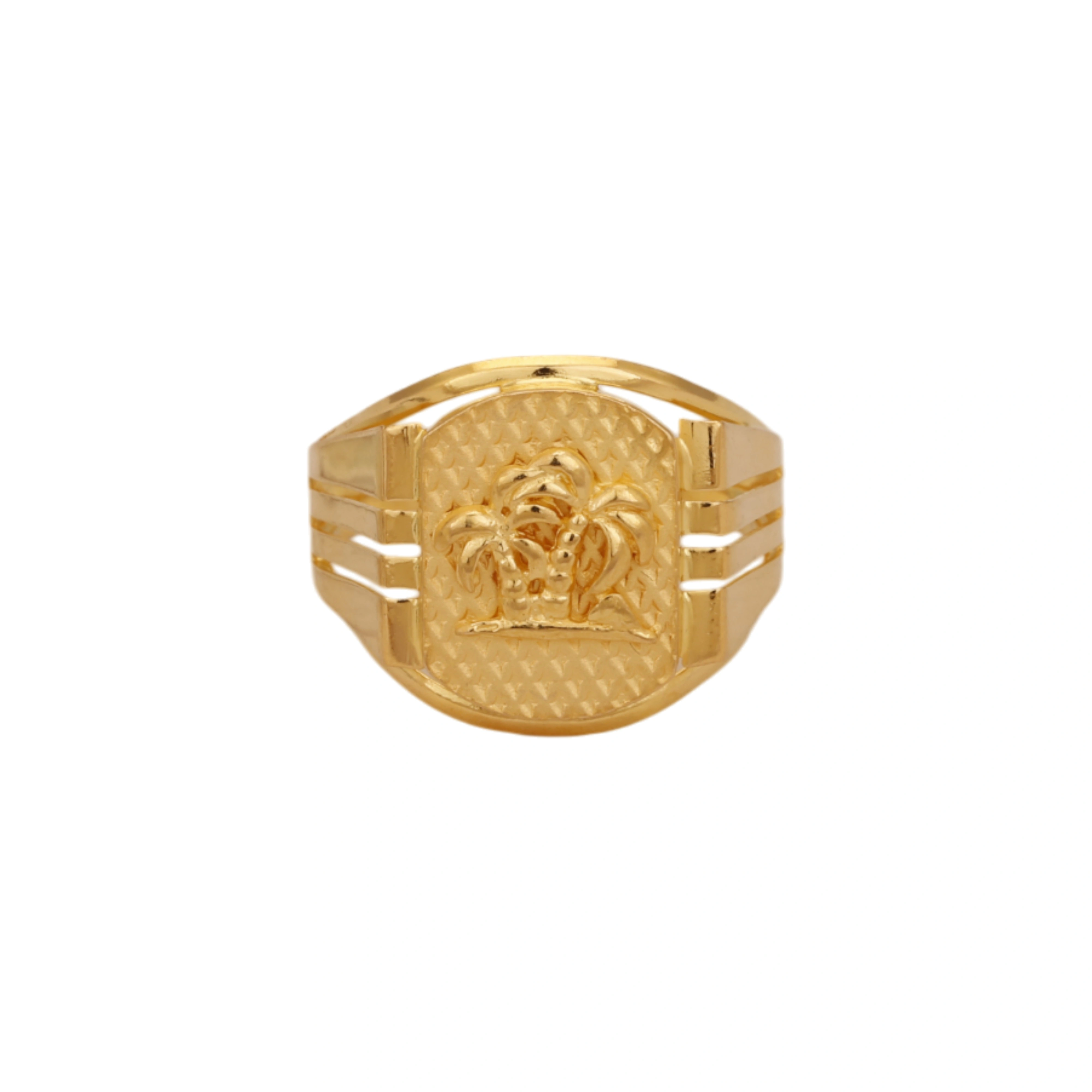 The GGR020220439 Gold Gents Ring
